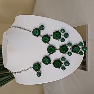 Statement NECKLACE W Green Charms And Silver Metal